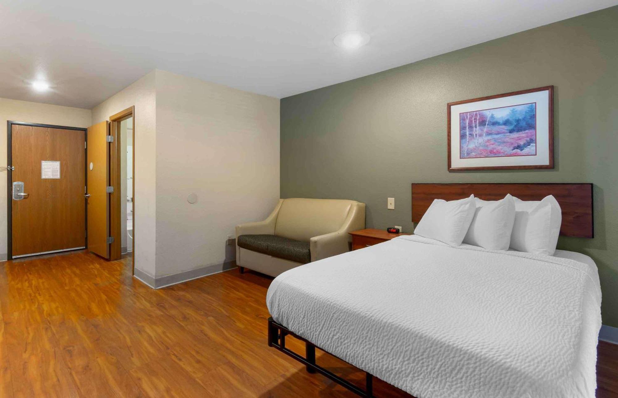 Extended Stay America Select Suites - Kansas City - South - I-49 Buitenkant foto